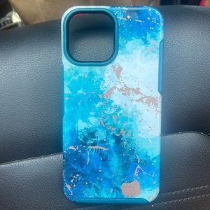 Blue Otterbox Case!